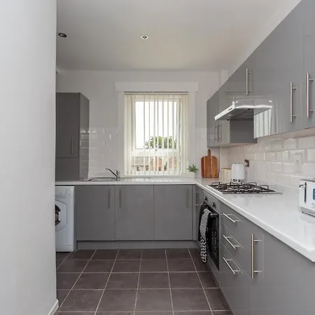 Lovely 2-bed Upper In Kirkliston Edi Airport Édimbourg