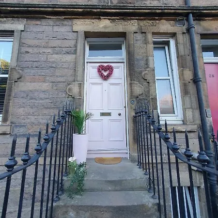 The Flat With The Pink Door *