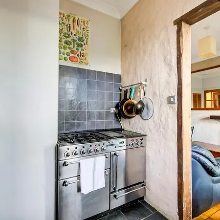 Comfortable And Cosy City Centre Flat