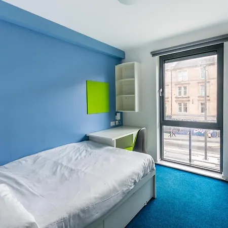 Destiny Student - Shrubhill Edinburgh