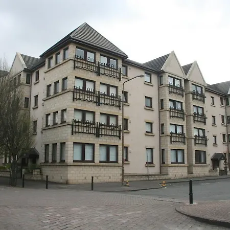 Bryson Road Apartment *