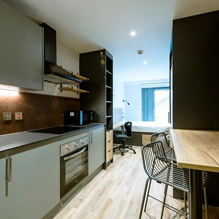 Modern Studio Apartments At Murieston Crescent In Edinburgh Apartment *