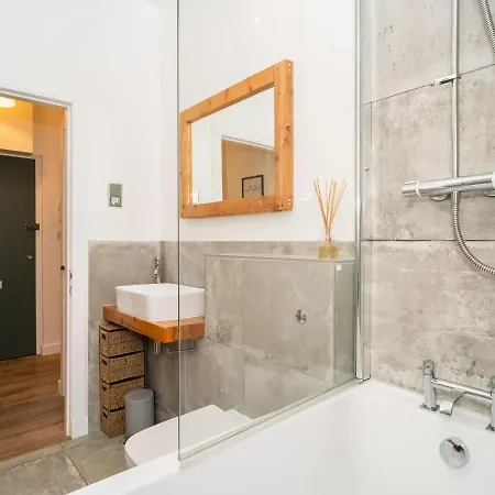 2bd Loft Style - - Free Parking - Pass The Keys * Edimburgo