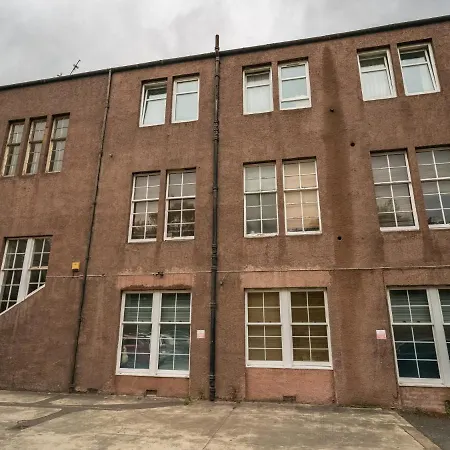 2bd Loft Style - - Free Parking - Pass The Keys *