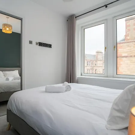 Pass The Keys Stunning 3 Bed Loft Style With Free Parking Lägenhet Edinburg