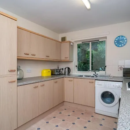 Pass The Keys Chic 2bed Flat With Stunning Views And Free Parking 公寓