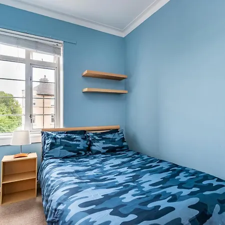 The Amazing Learmonth Court Near Stockbridge 3 Bedrooms