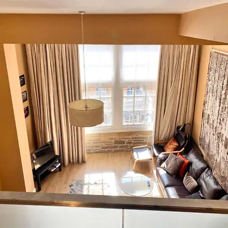 Royal Mile Mansions By *