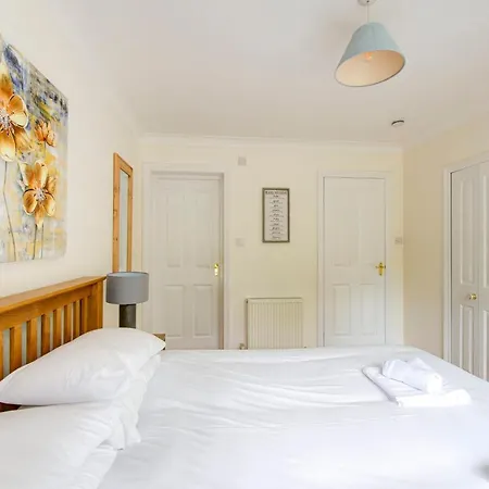 Guestready - Charming Flat With Free Parking Apartment *