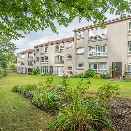 Apartment Newly Furnished 2bed Flat With Peaceful Views