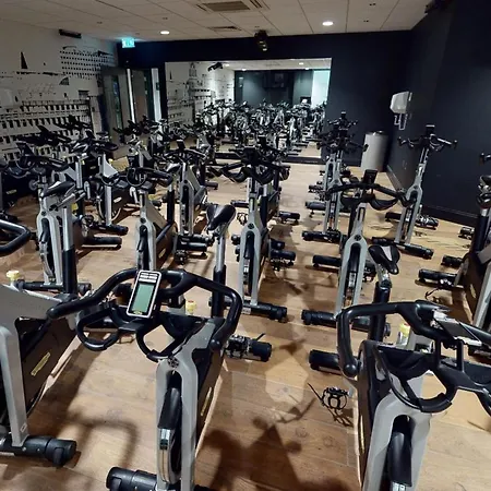 Village 4* Edinburgh