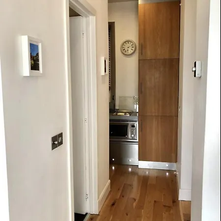 Grassmarket View Suites Apartment