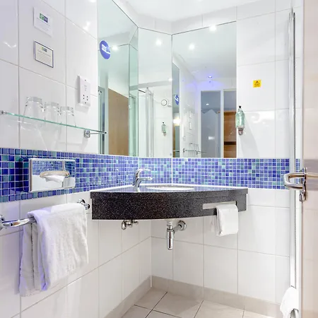 Express - Royal Mile By Ihg 3*