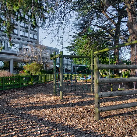 Express West By Ihg 3* Edinburg