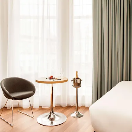 Hotel Ibis Centre South Bridge - Royal Mile Edimburgo