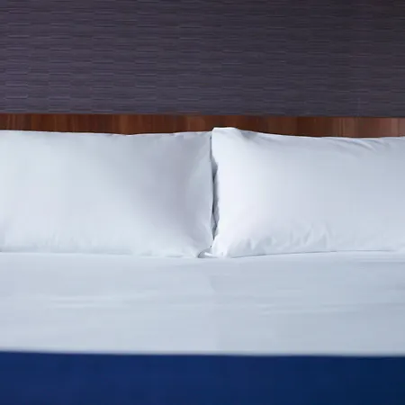 Express Centre By Ihg