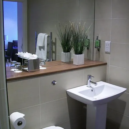 Stewart By Heeton Concept - Edimburgo