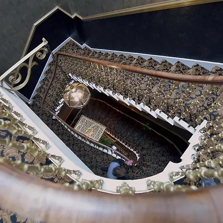 Nira Caledonia Edinburgh