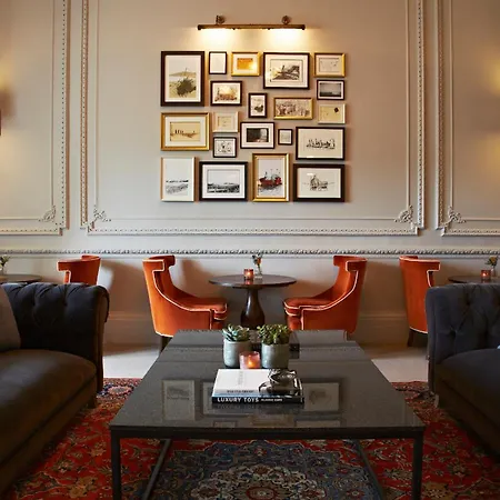 Hotel The Roseate - Small Luxury Of The World