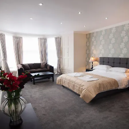 Hotel apartamentowy Palmerston 4*