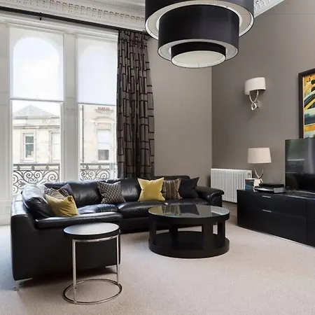 The Chester Apartahotel 5*