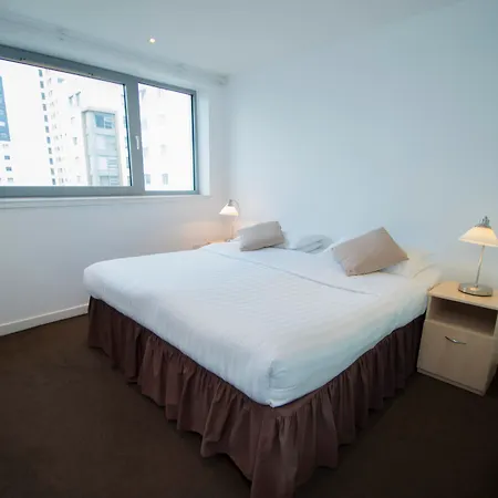 Ocean Serviced Aparthotel 4*