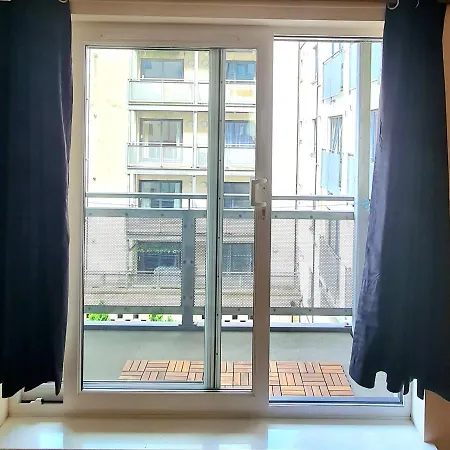 Appartamento Elegant 2 Bedroom Centre - Free Parking - Private Balcony - Stunning Views *