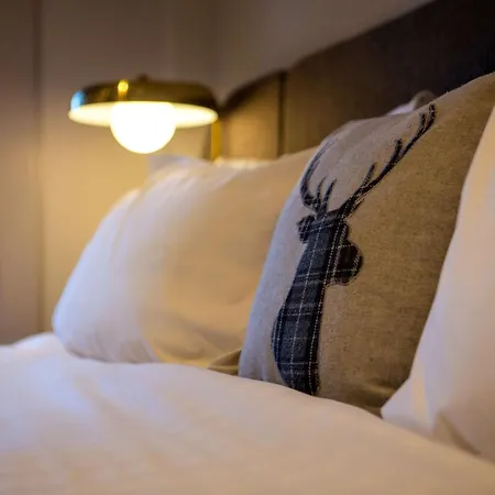 Ja The Bruntsfield -