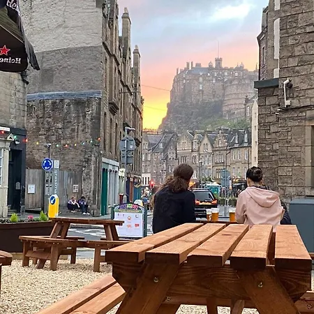 Kick Ass Greyfriars * Edimburgo