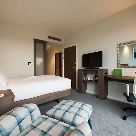 Hampton By Hilton West End 3*
