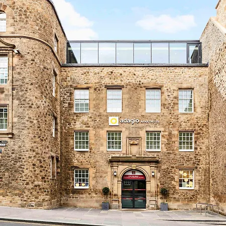 Hotel apartamentowy Adagio Royal Mile 4*
