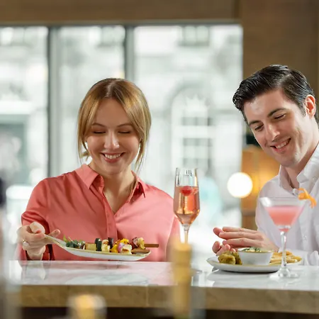 Yotel Hotel Edinburgh