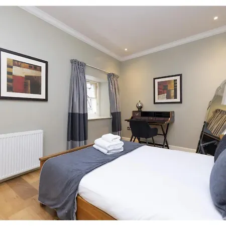 Royal Mile By Joivy Apartment Edinburgh