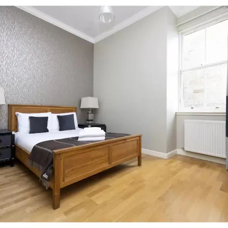 Apartment Royal Mile By Joivy Edinburgh