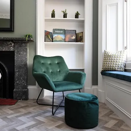 Joivy Homely By St Giles With Desk דירה