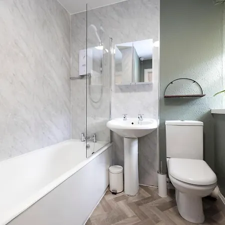 Joivy Homely By St Giles With Desk *