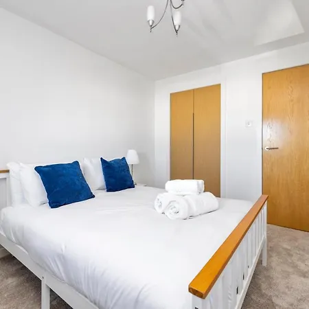 Joivy Modern 2 Bed Flat Near Murrayfield Stadium Édimbourg