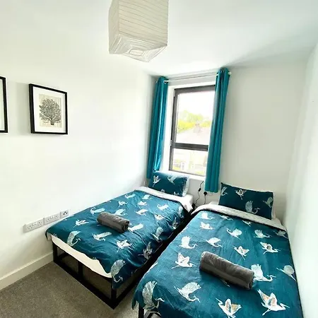 Modern With Private Terrace Lejlighed *