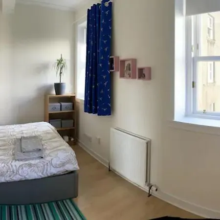 Apartment Central Spacious 3 Bedroom