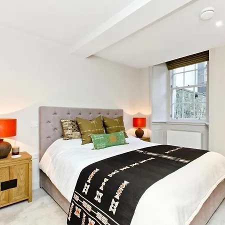 Free Parking West End Apartment Edinburgh