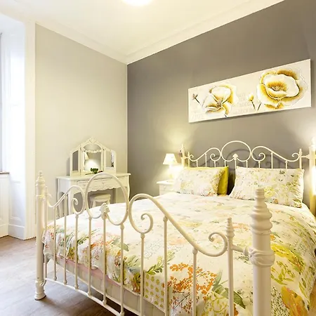 Cosy Near Centre דירה אדינבורו