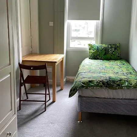 Montgomery Street * Edimburgo