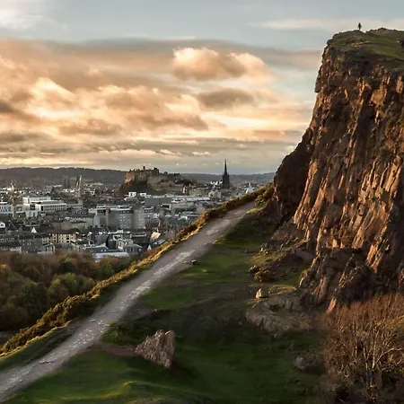 Inn Charming Ground Floor Triple Edinburgh