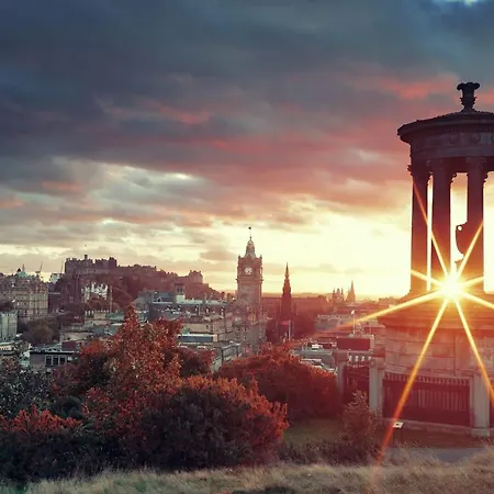 Estalagem Delightful Ground Floor Double With En-suite Edimburgo