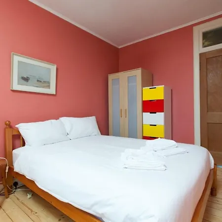 Spacious 2-bed Homely Base By Water Of Leith Apartment Edinburgh