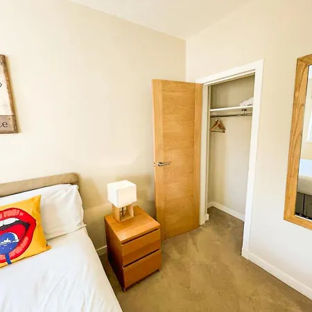 Charming Old Town 2 Bed Apt, 2mins From Royal Mile Édimbourg