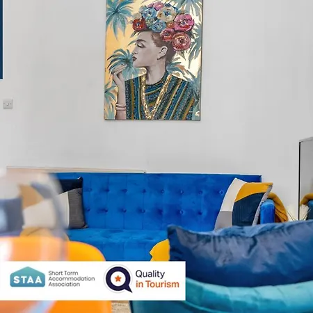 Cosy 1 Bed Main Door In Lovely Leith, Favourite For Tourists, Relocation, Businesses, Long Stays Welcome *