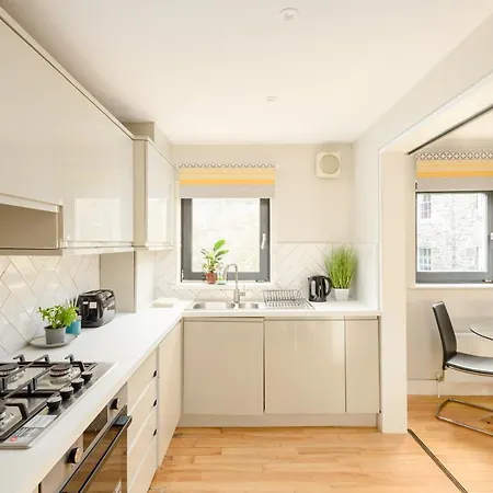 Modern Mews - New Town