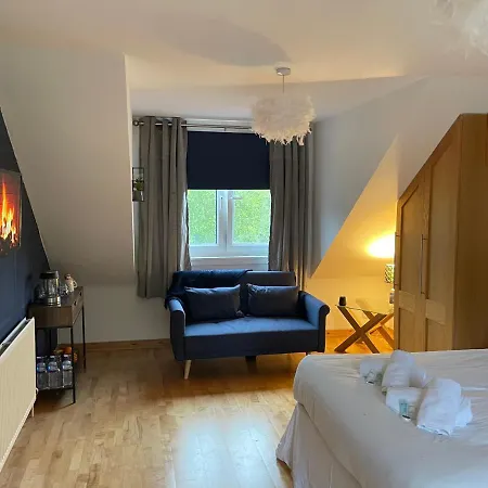 Bed & Breakfast Craig House EDI