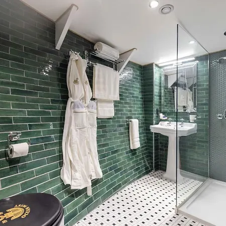 Ocean Mist Leith Hotel *